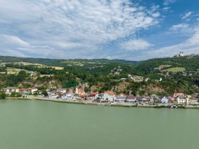 Über die Donau Blick nach Maria Taferl, © Robert Herbst