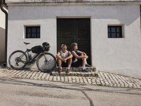 Weinviertler Kellergasse - Radlerpause, © NÖW Stefan Mayerhofer