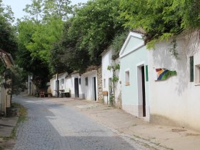 Kellergasse Radyweg, © Weinviertel Tourismus / Krönigsberger