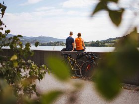 Pause am Donauradweg, © Franziska Consolati